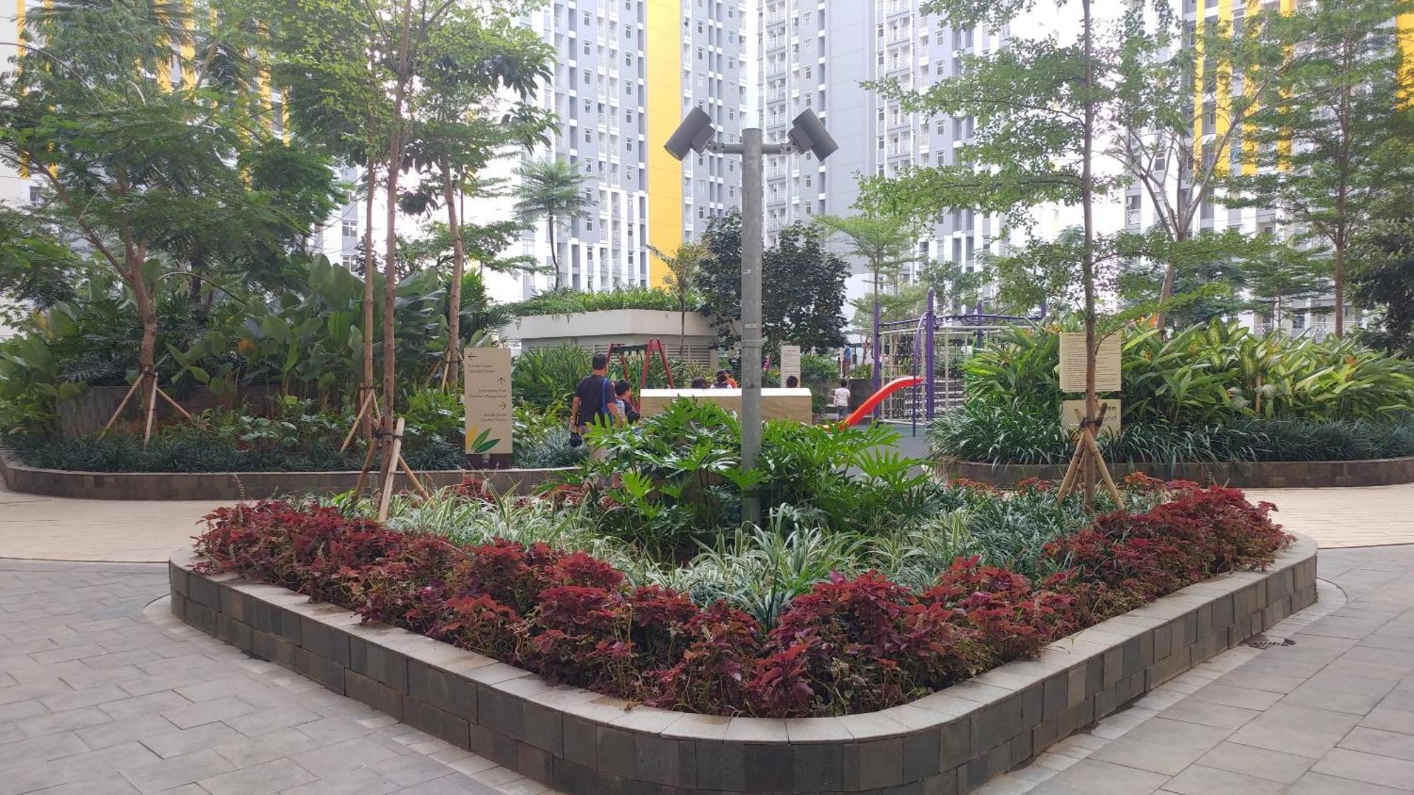 Modern And Comfortable Springlake Summarecon Near Summarecon By Travelio