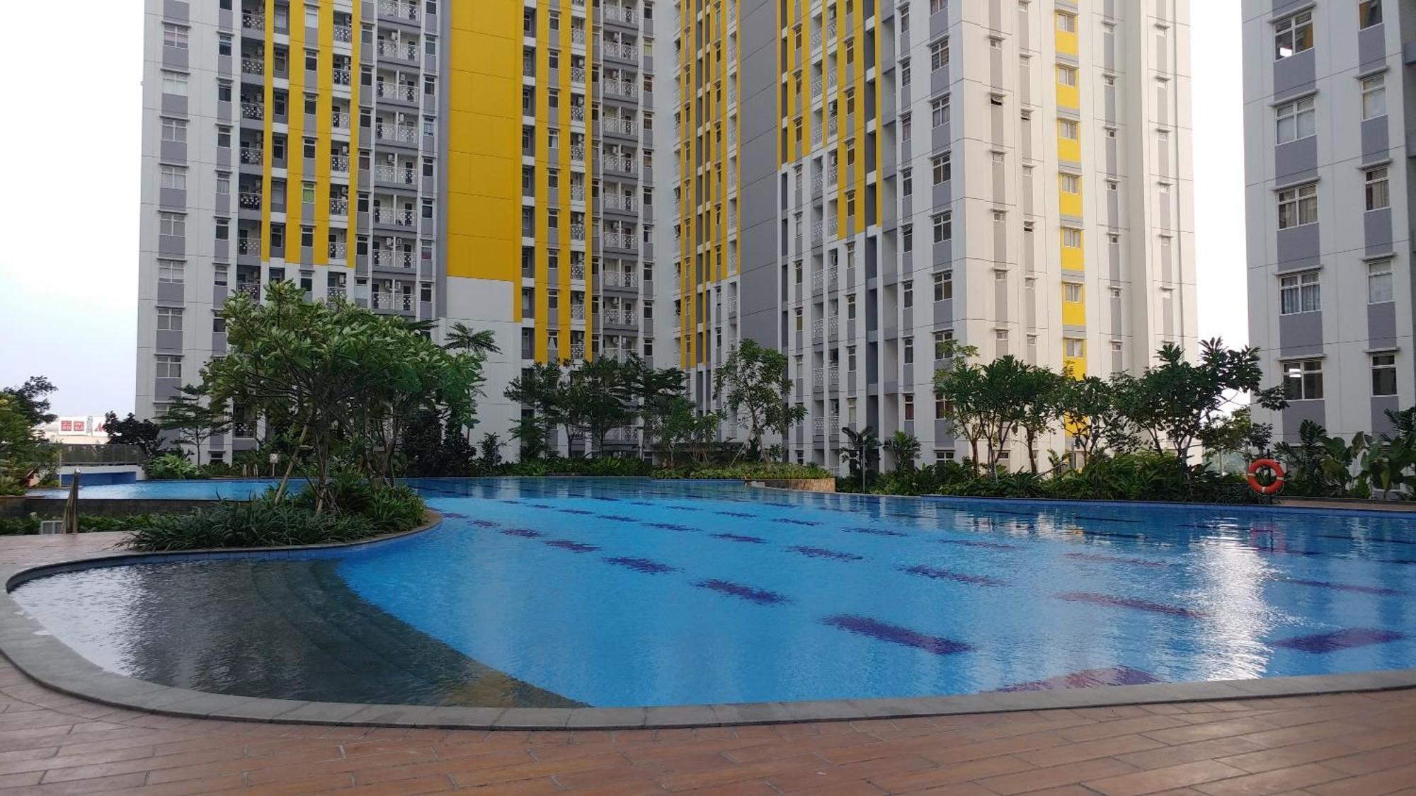 Modern And Comfortable Springlake Summarecon Near Summarecon By Travelio Apartemen *